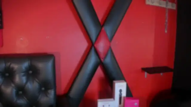 Monttserratt online show from April 7, 7:16 pm