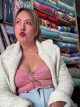 VIOLETA-25  online show from October 29, 4:20 pm