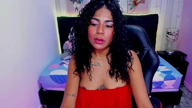 Edelaine rogers online show from September 15, 5:49 am