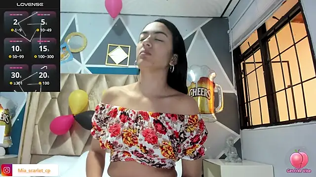 Mia scarlet69 online show from October 4, 12:22 pm