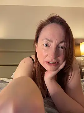 LouiseTswing online show from March 4, 4:57 pm