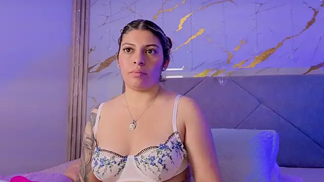 Merida Blossom  online show from March 6, 3:34 am