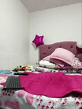 Melinaa-sex online show from February 23, 12:44 am