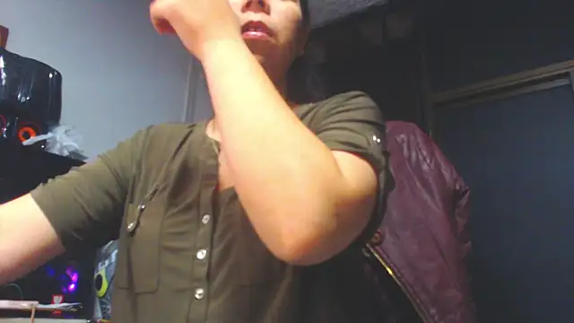 Lucianaferro  online show from November 1, 9:46 am