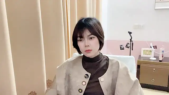 Linda-LL online show from January 17, 12:12 pm