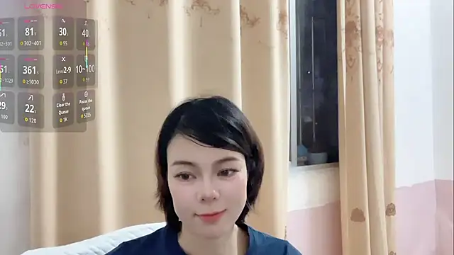 Linda-LL online show from April 11, 11:03 am