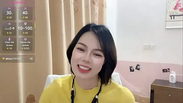 Linda-LL online show from March 18, 2:33 pm