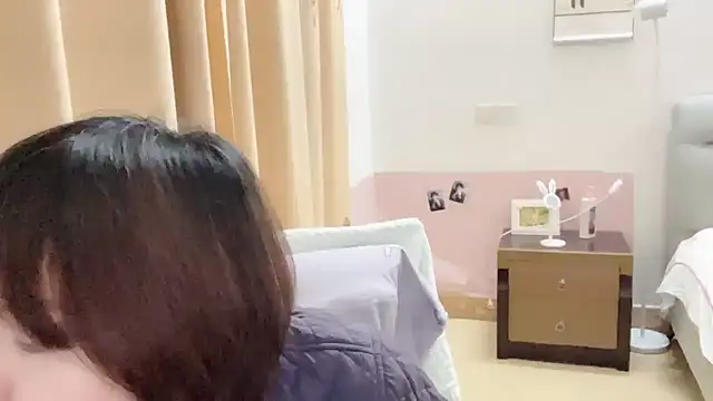 Linda-LL online show from January 14, 11:59 am