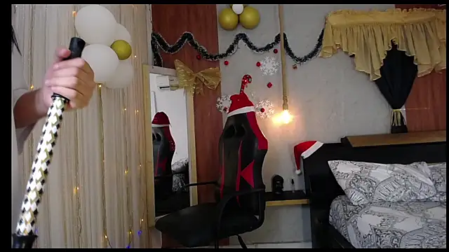 hera divine online show from December 22, 8:01 pm