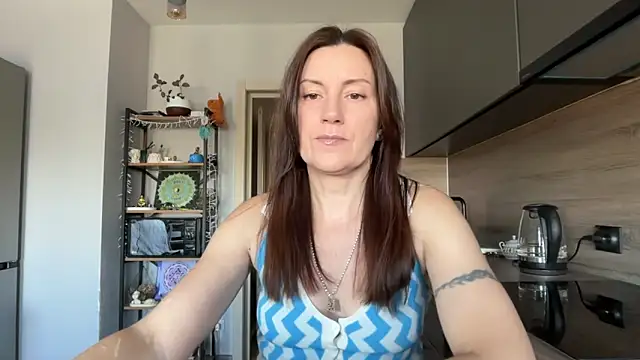 Snapshot of jainesummer chatting on September 30, 8:31 am jainesummer online show from September 30, 8:31 am