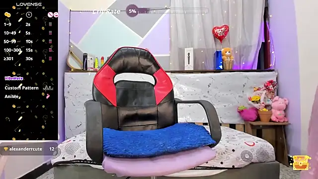 Snapshot of Michellcockxxx chatting on October 5, 6:51 am Michellcockxxx online show from October 5, 6:51 am