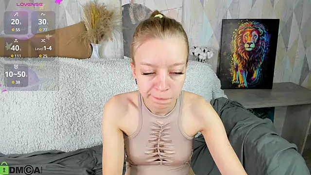 Michelle Blond online show from September 21, 7:07 am