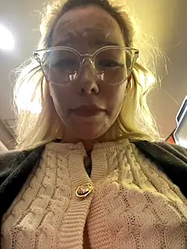 babydolll online show from September 12, 12:34 pm