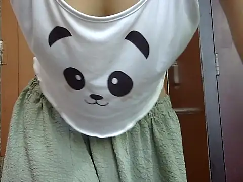 Cute Alaina online show from September 24, 3:16 am