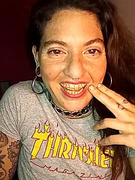 sweetbabyass online show from November 4, 11:21 pm