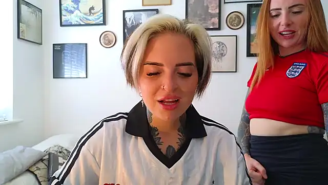Alexandersonxo online show from June 17, 3:02 pm
