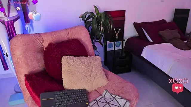 AndreaVelasco online show from November 15, 7:26 pm