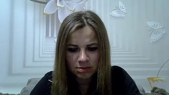 TinaFun4u online show from April 6, 7:59 pm