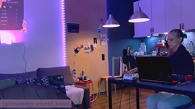 Snapshot of KatiKate chatting on September 16, 4:37 pm KatiKate online show from September 16, 4:37 pm