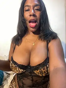 KloheCurvy online show from November 28, 4:32 pm