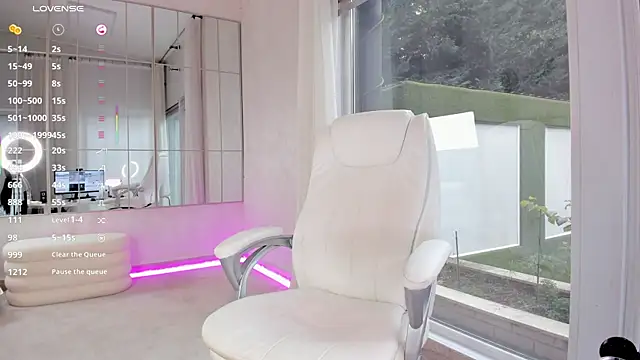 missdiamond  online show from November 26, 8:26 am