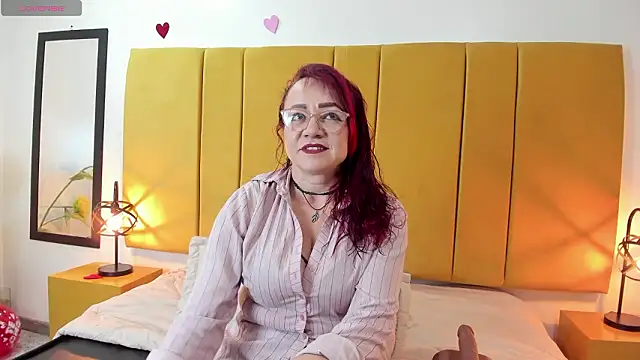 Lupiita223 online show from February 25, 2:15 pm