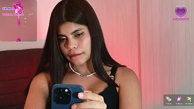 cutehanna1 online show from March 4, 11:00 pm