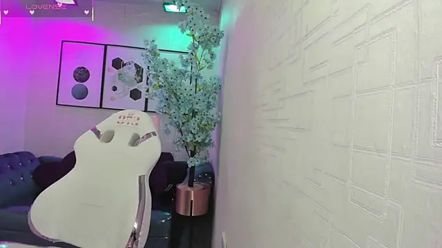 Theia moon online show from March 9, 12:41 pm