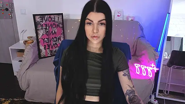 Tiffany lab online show from November 5, 1:16 pm