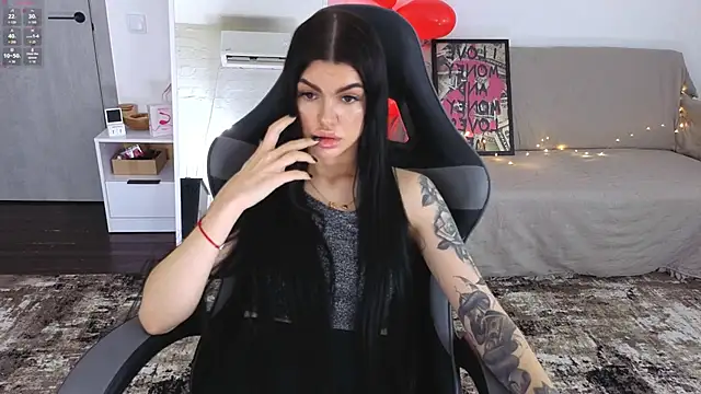 Tiffany lab online show from February 12, 1:02 pm