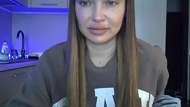 Lucky Anna online show from April 14, 12:16 pm