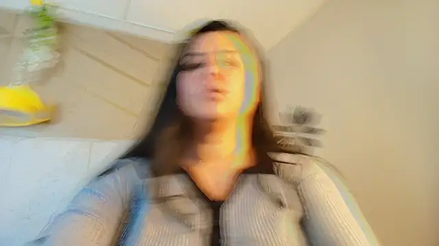 frreeya online show from February 23, 9:03 pm