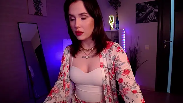 Solar Kitten online show from December 2, 8:48 am