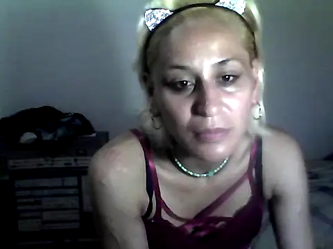 ariana crazzy online show from October 24, 10:06 pm