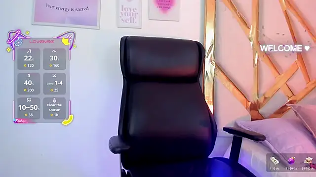 Goddess  Lilith online show from October 28, 3:01 am