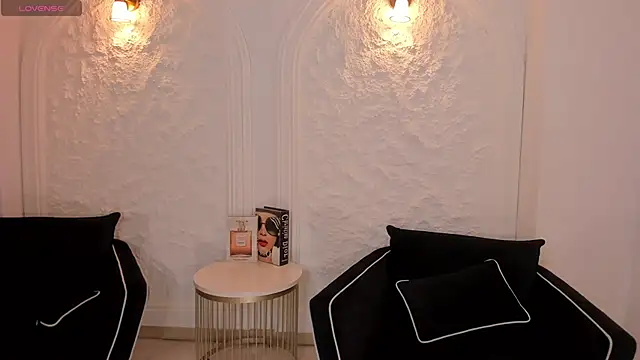 AlinaKravitz online show from March 23, 7:20 pm