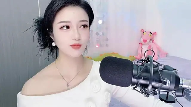 starsqimei online show from December 14, 6:19 am