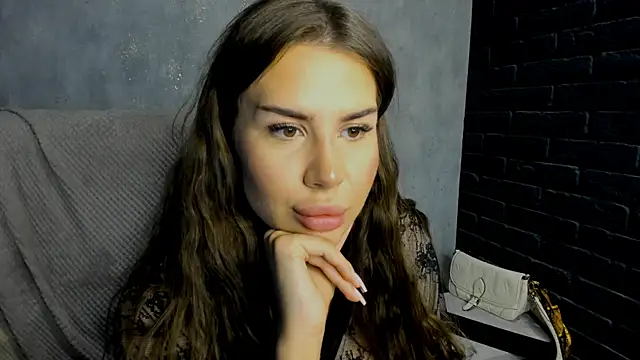 SuraMune online show from April 12, 8:55 pm