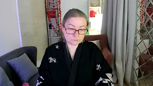 AlexandraKind online show from February 24, 8:29 pm