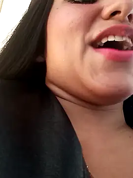 Naomy veracruz  online show from October 23, 1:50 pm