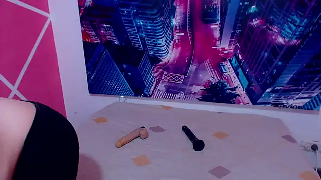 XxMiaSexxyHotxX online show from December 2, 2:30 pm