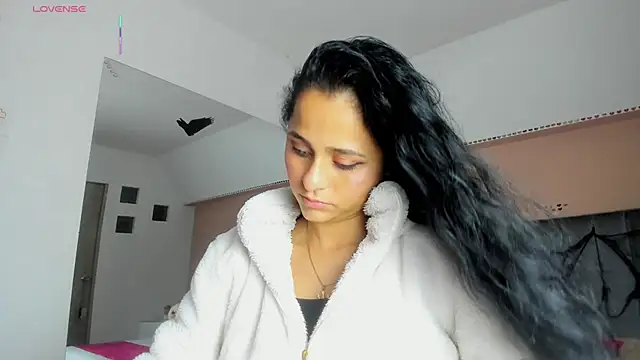 Snapshot of Giselle_Roldan chatting on October 18, 4:48 am Giselle Roldan online show from October 18, 4:48 am