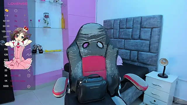 jisoo   online show from October 6, 2:12 pm