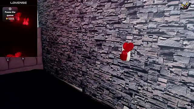 sofi bronw online show from November 10, 2:12 pm