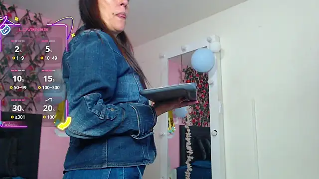 GeorginaBianco online show from September 22, 12:03 pm