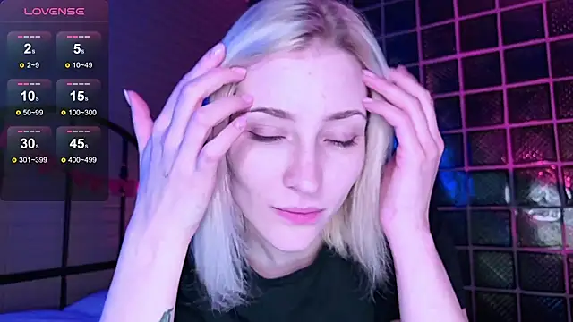alexa novak online show from February 12, 9:27 pm