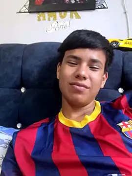 hot-goddess online show from November 9, 9:33 pm