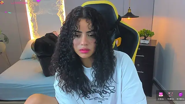 yaya23x online show from September 13, 4:15 pm