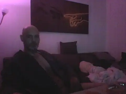 Avamereandmikel online show from October 29, 3:00 am