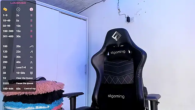 Dulce smith 1 online show from March 9, 11:41 pm